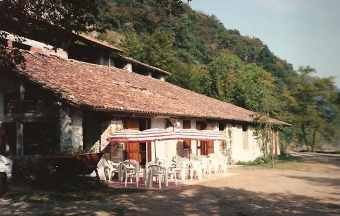 1980 - Bar